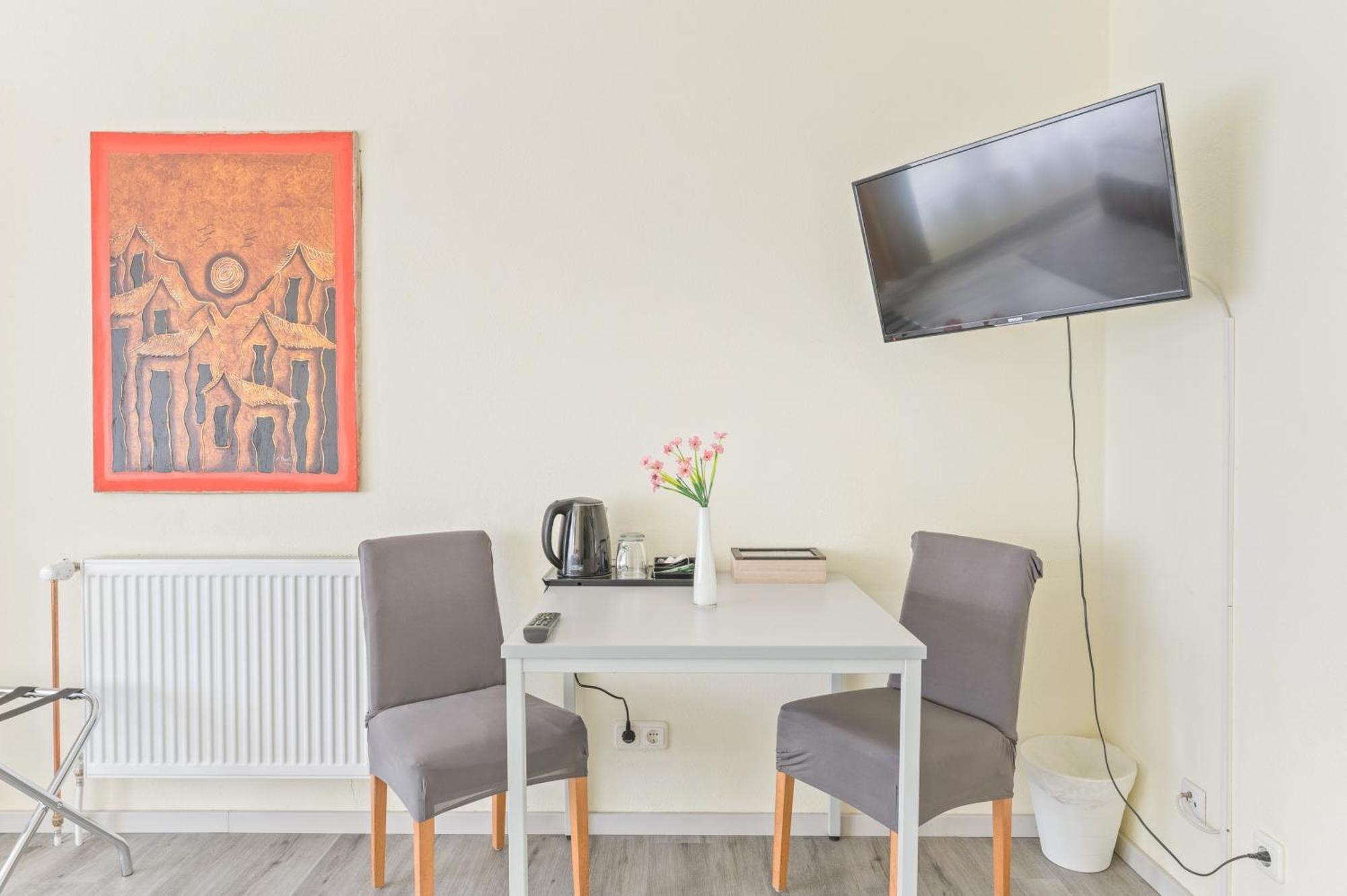 Businesshotel Lemon Suites Self Check-In Messe Airport Mit Kueche - Monteure Willkommen Neuhausen auf den Fildern Quarto foto