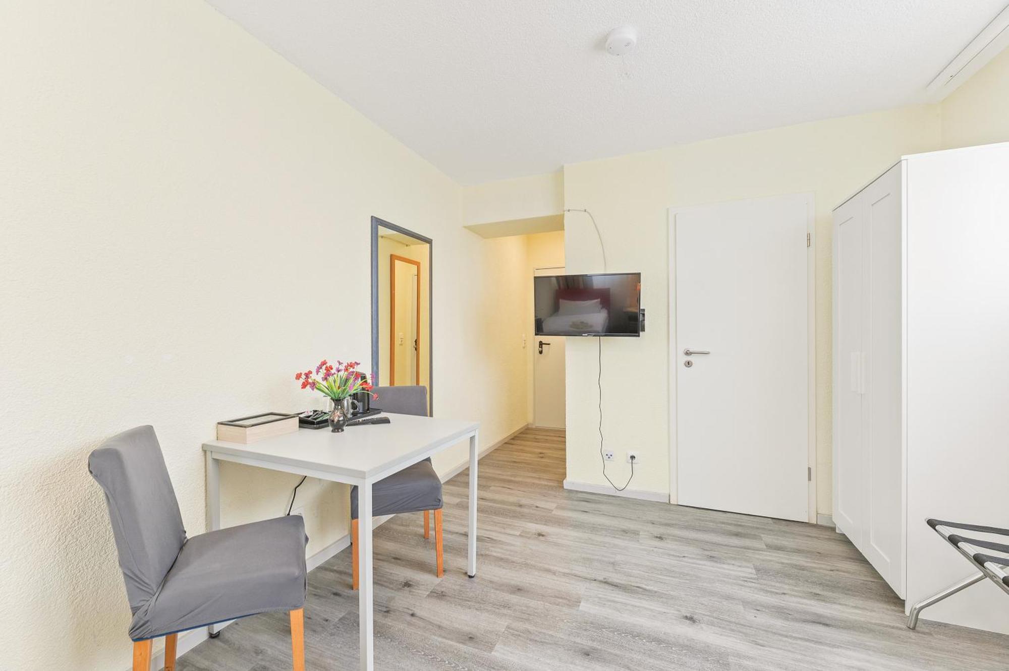 Businesshotel Lemon Suites Self Check-In Messe Airport Mit Kueche - Monteure Willkommen Neuhausen auf den Fildern Quarto foto