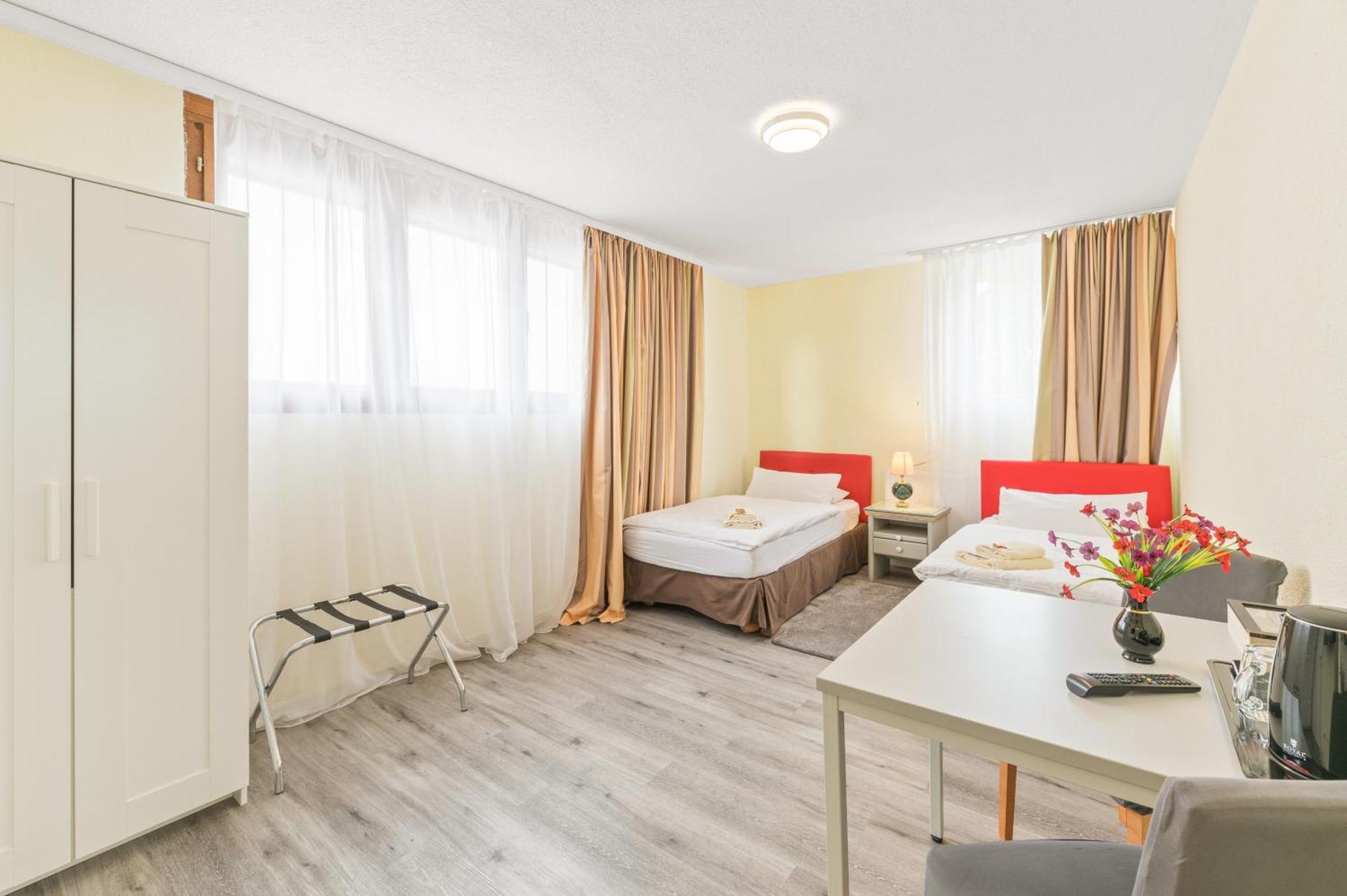 Businesshotel Lemon Suites Self Check-In Messe Airport Mit Kueche - Monteure Willkommen Neuhausen auf den Fildern Quarto foto