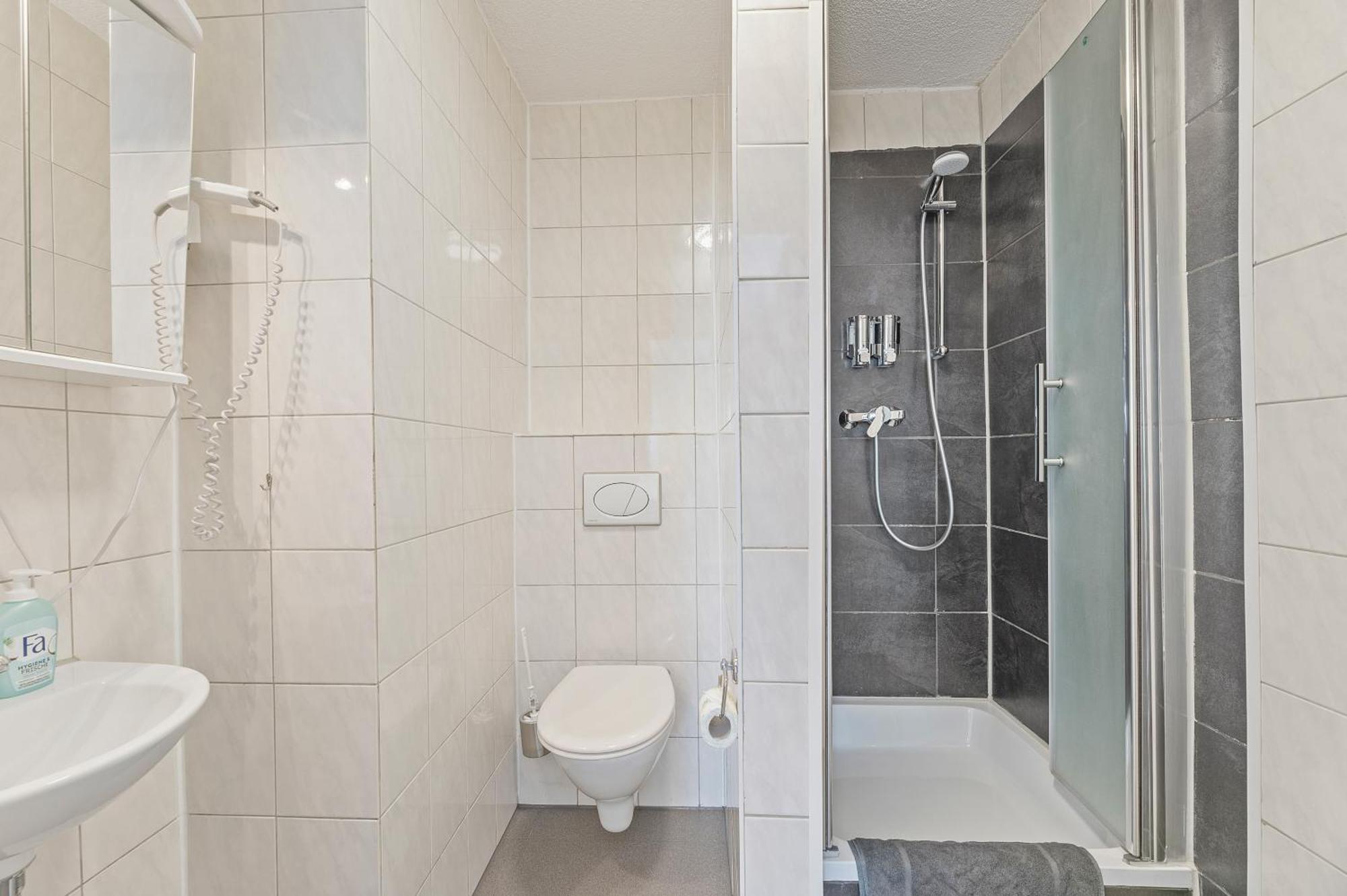 Businesshotel Lemon Suites Self Check-In Messe Airport Mit Kueche - Monteure Willkommen Neuhausen auf den Fildern Quarto foto